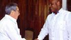 Presidents Michel Martelly and Raoul Castro shaking hands